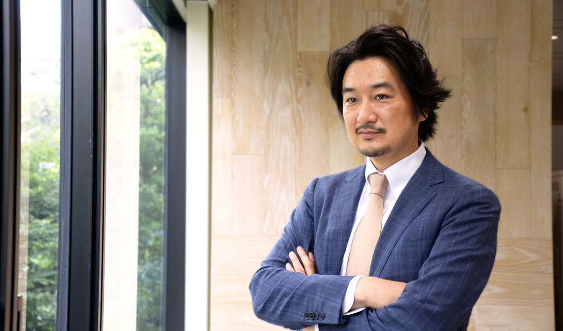 代表取締役社長 岡﨑 太輔